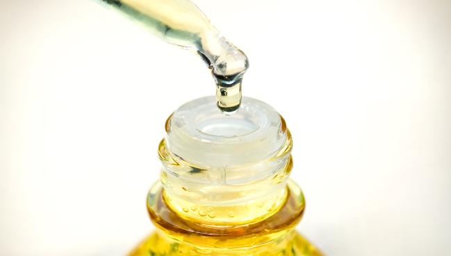 New Biomarker Data Again Draw Eyes to Mineral Oil in REDUCE-IT